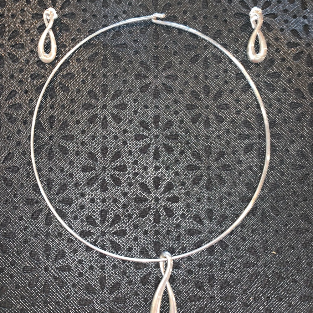 James Avery Infinity Pendant, Earrings Choker Set